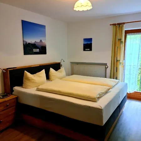 Apartment Ferienwohnung Gebirgshausl Bischofswiesen