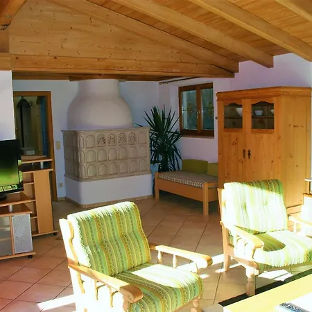 Apartamento Ferienwohnung Gebirgshausl