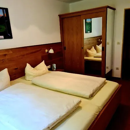Ferienwohnung Gebirgshausl 아파트 *
